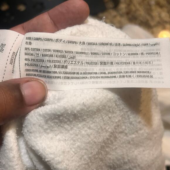 Hollister Women Large White Mountain Graphic Crewneck Pullover Alaska Sweatshirt - Picture 6 of 6